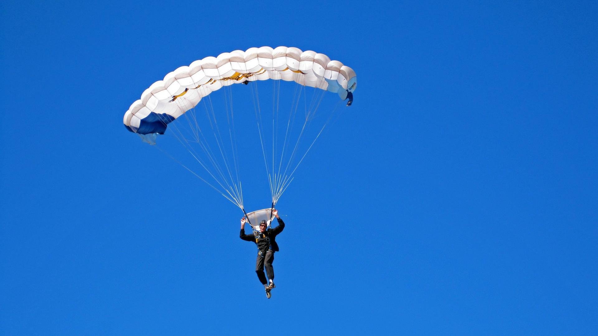 直播技术提升观赛体验粉丝互动增强,直播比赛心得体会
